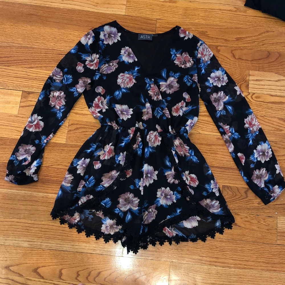 ASTR floral romper